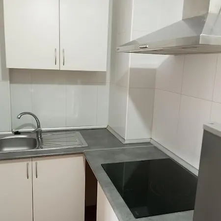 Con Jardin Y Piscina Junto A La Playa 公寓